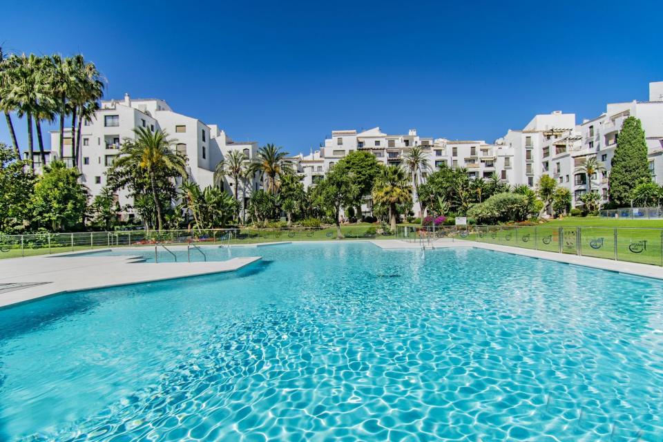 Penthouse for sale in Puerto Banús